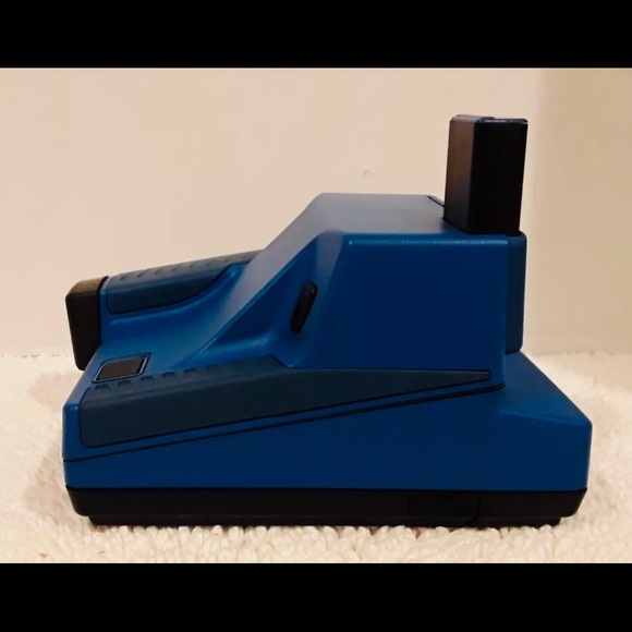 Polaroid Impulse 600 Blue Camera, Tested & Works! - Picture 2 of 4